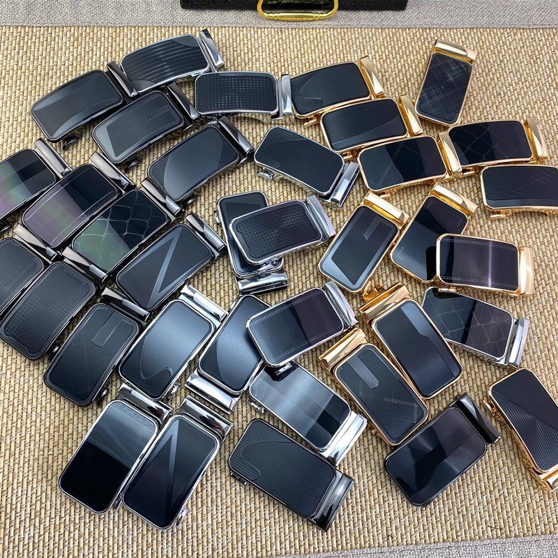 Hebilla de cinturón de resorte 4CM para hombre hebilla automática casual hebilla de cinturón de lentejuelas cd hebilla de bolsa pantalones de exhibición líder al por mayor