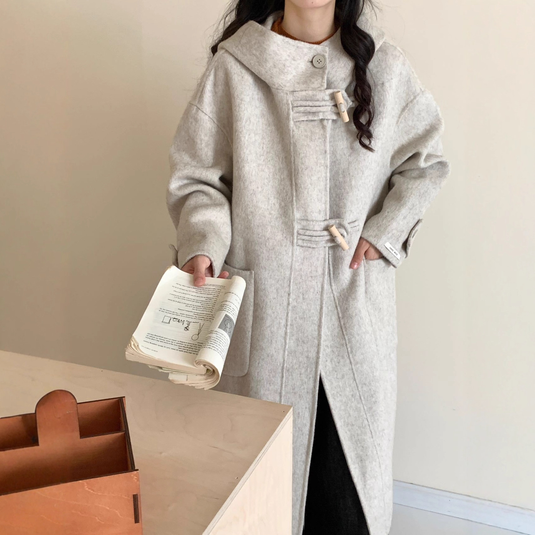 韩系东大门连帽双面羊绒大衣女长款加厚牛角扣新款羊毛呢子外套女