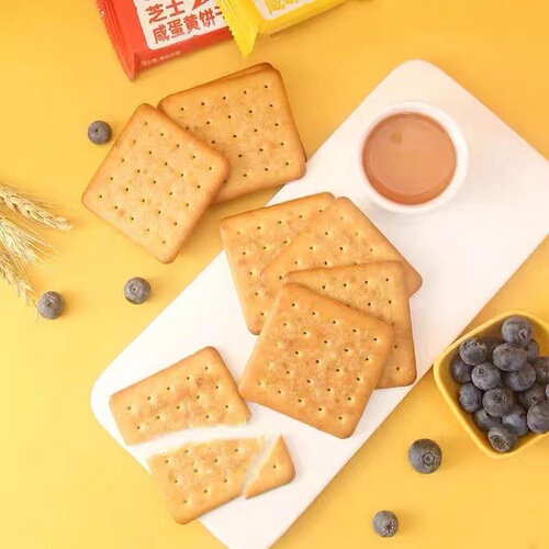 Super friendly KK cheese salty biscuits salted egg yolk flavor bagged 258g casual internet celebrity office snacks