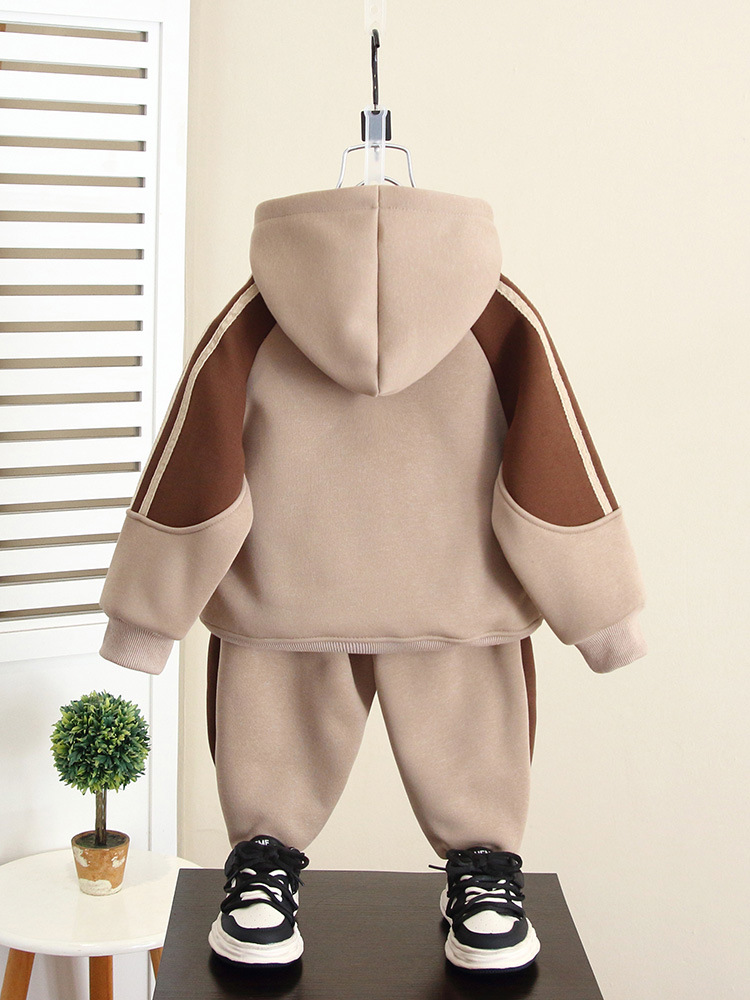 6520 traje de suéter de otoño e invierno para niños 2025 nuevo estilo para niños más chaqueta gruesa de terciopelo ropa de invierno para bebés ropa para niños