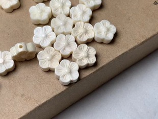 Natural Mammoth Ivory Five-petal Flower Carving Piece Beads Beads Bracelet DIY Accessories Handmade Back Cloud Mobile Phone Hanging Chain