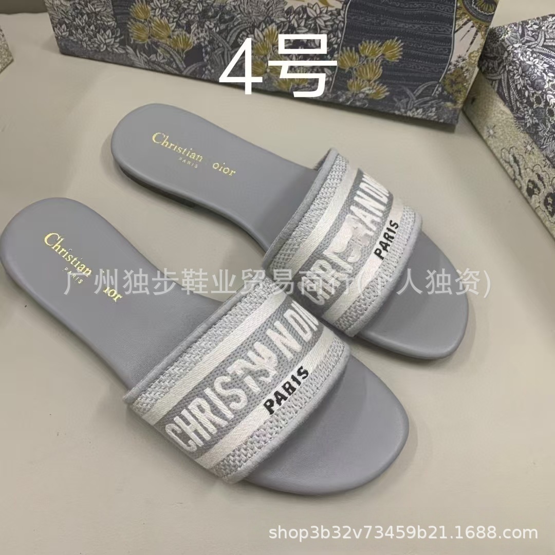 Zapatillas de piso plano de moda versátiles en forma de una forma D clásica transfronteriza adecuada para extranjeros no molestes nacionales image 5