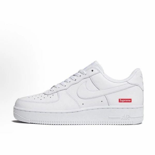 Белый (Supreme)