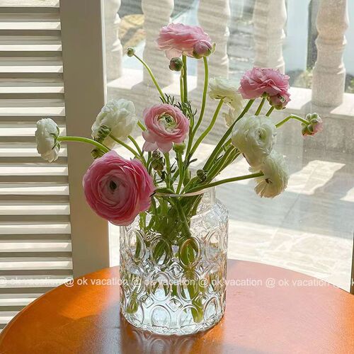 Retro Instagram bubble glass vase, peony fresh flowers, floral arrangement, water culture, home decoration, interior decoration for studio