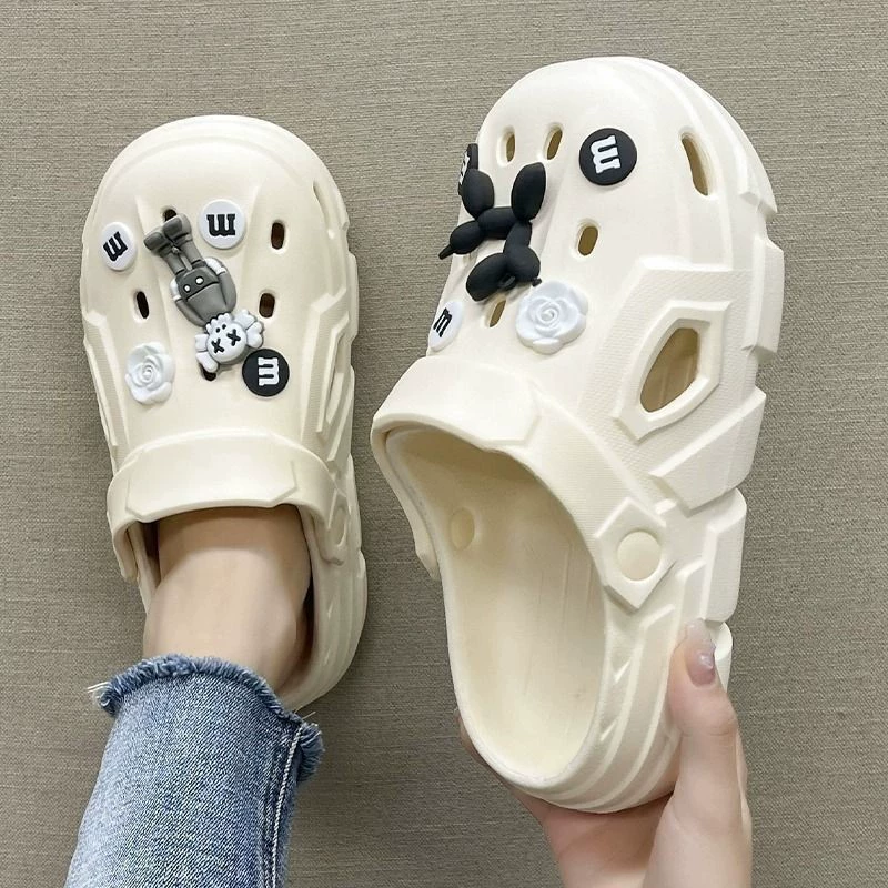 Пещерные туфли женские летние носки 2024 новый мультфильм с мягким дном милая пара пляжные баотоу холодные тапочки леди