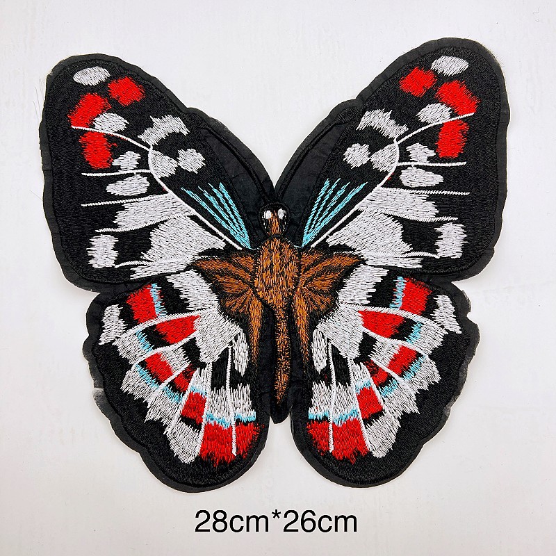Colorido mariposa tela pegatinas de ropa de mujer ropa infantil bordado multicolor sello de bordado de computadora DIY pegatinas de tela al por mayor