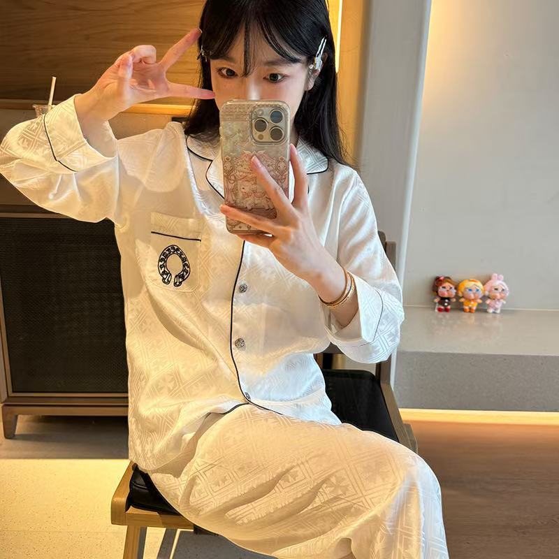 【Muse's Kiss】Couple's Ice Silk Pajamas for Spring and Summer, Black and White Ice Silk Jacquard Embroidered Home Wear Set with a High-End Feel