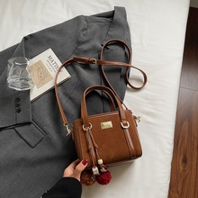 小包包链条包单肩包2025新款潮斜挎包双肩包休闲女包纯色日韩