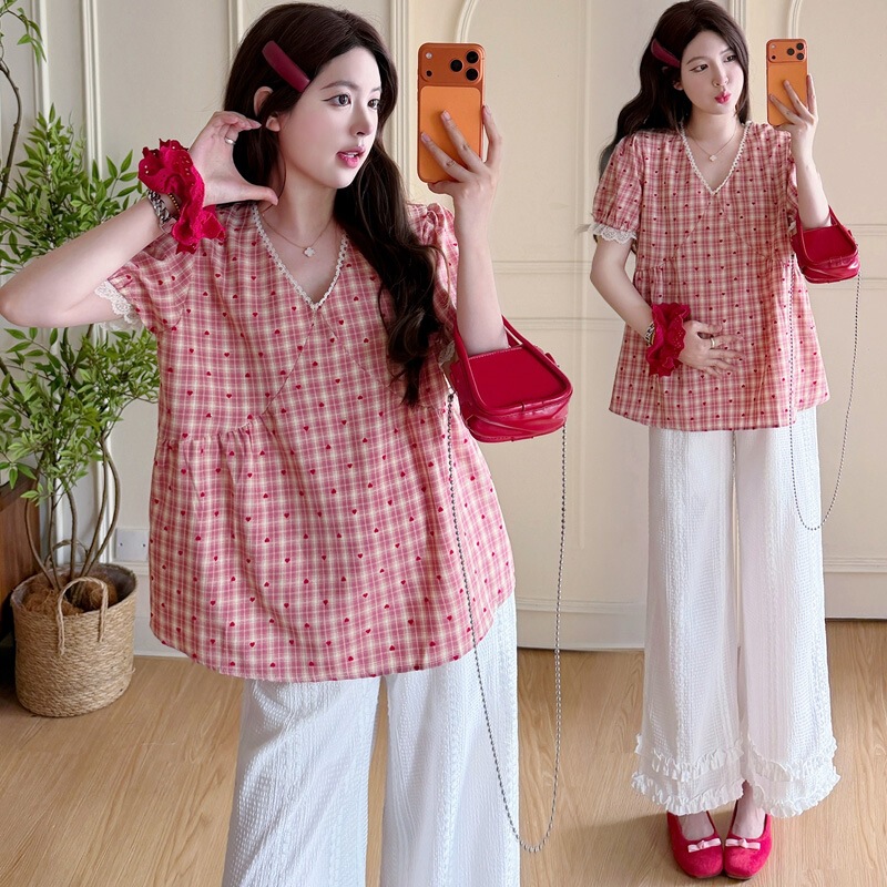 Maternity Wear Summer Suit 2026 New Style Fashionable Short-Sleeved Tops for Women during Pregnancy, Skirts for Pregnant Mothers, High-End Outfits