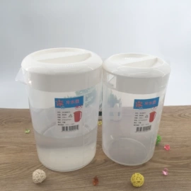 调味盒;勺、调羹;密封盒储物罐