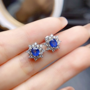 Factory wholesale explosions natural sapphire earrings S925 silver inlaid with the main stone 4*5 selling Europe and the United States a generation of hair