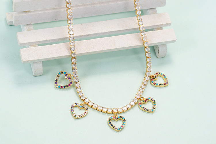 10g Weight Necklace Classification Korean Fashion Heart Pendant Necklace Female Copper Inlaid Color Zircon Clavicle Chain