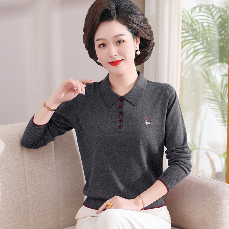 中年のお母さんの洋風の小さいシャツの春の服の2025新型の底の上着の中で老年の婦人服のニットの長袖のtシャツ|undefined