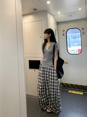 2025新款拉链v领假两件褶皱显瘦拼色T恤夏季格纹拼接阔腿裤套装女