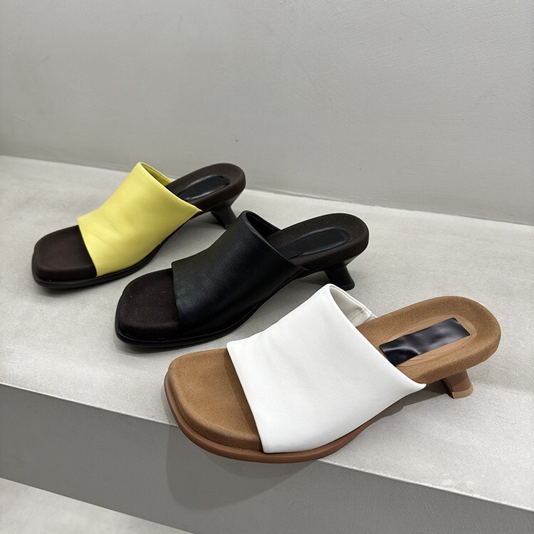 Soft and Supple French-Style Women's Slippers, 2026 Summer New Model, Soft Leather Kitten Heel High-Heeled Sandals, Versatile Slip-On Sandals