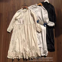 3351秋の服の新型の婦人服の文芸の甘いレースの丸首の白黒の綿の麻の底のスカートのゆったりしている長袖のワンピース