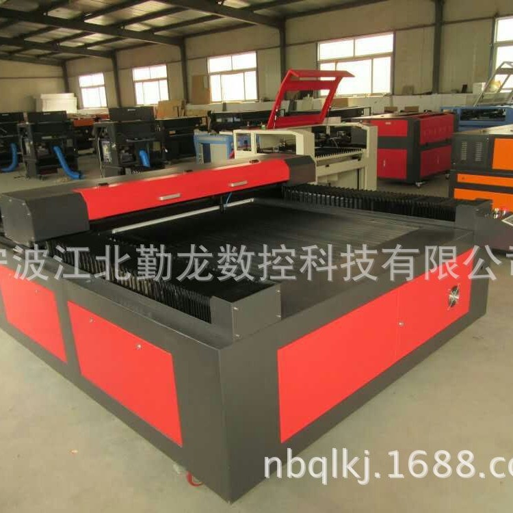 华东浙江宁波地区厂家直销1325小功率300瓦---600W激光裁床