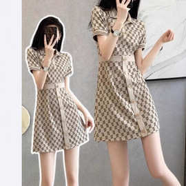 小香风甜美polo连衣裙2025年夏季设计感收腰显瘦气质裙子女微胖裙