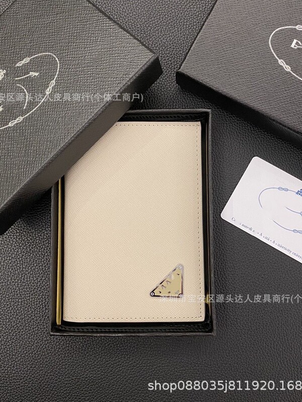 高档钱夹潮牌卡包护照套批发欧美奢华皮质多功能卡套证件三角标普|undefined