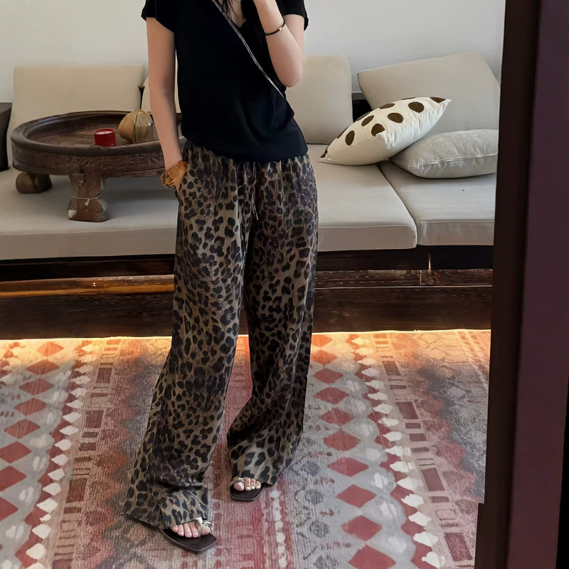 Vintage Leopard Print Wide-Leg Casual Pants for Women, Summer Thin Style, 2026 New High-Waisted Slimming Drapey Loose Floor-Length Trousers Vintage Leopard Print Wide-Leg Casual Pants for Women, Summer Thin Style, 2026 New High-Waisted Slimming Drapey Loose Floor-Length Trousers