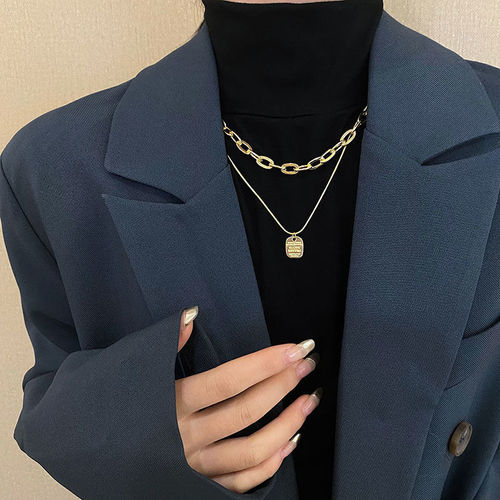 Autumn/Winter English Pendant Cardigan Chain for Women 2024 New Trendy Light Luxury Unique Personality Double Layer Stackable Necklace Accessory