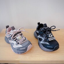 2025冬季新款童鞋男童轻便舒适运动跑步鞋韩版加厚保暖女童老爹鞋