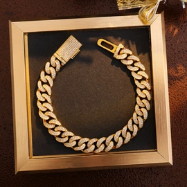 K金手饰;宝石工艺品;戒指