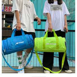 跨境新品短途旅行包男旅行箱批发大容量运动健身包可订手提行李包