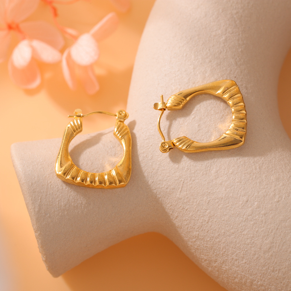 Pendientes de acero inoxidable estilo europeo, minimalista y ligero