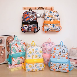 儿童双肩包;幼儿园书包;防走失背包