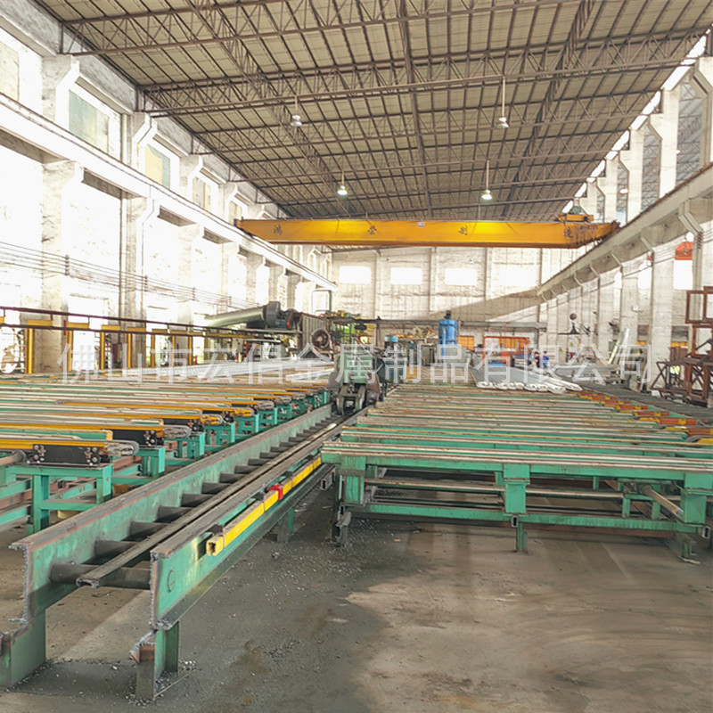 [佛山铝型材厂开 模]大型5000T挤压机生产大截面方管散热器铝合金