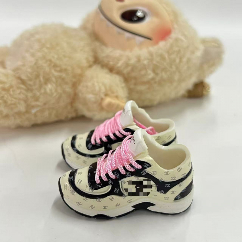 LABUBU Zapatos Rabu Ropa de bebé 17cm felpa vinilo bolso de muñeca colgante para zapatos desnudos caja ciega