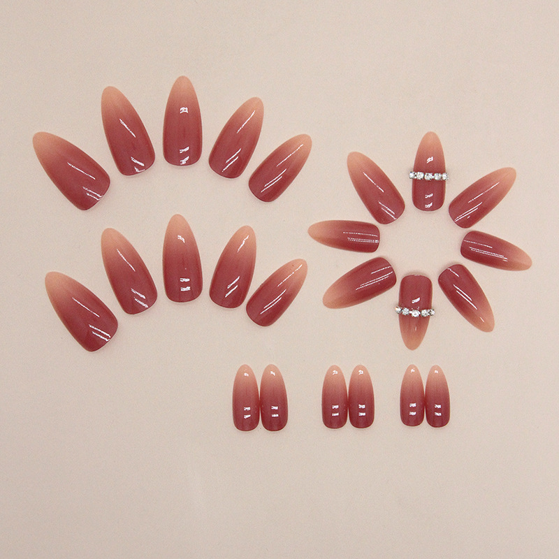Minimalist Chain Instagram Style Pure Desire Gradual Mature Beauty Almond False Wearing Nail_voghion.com