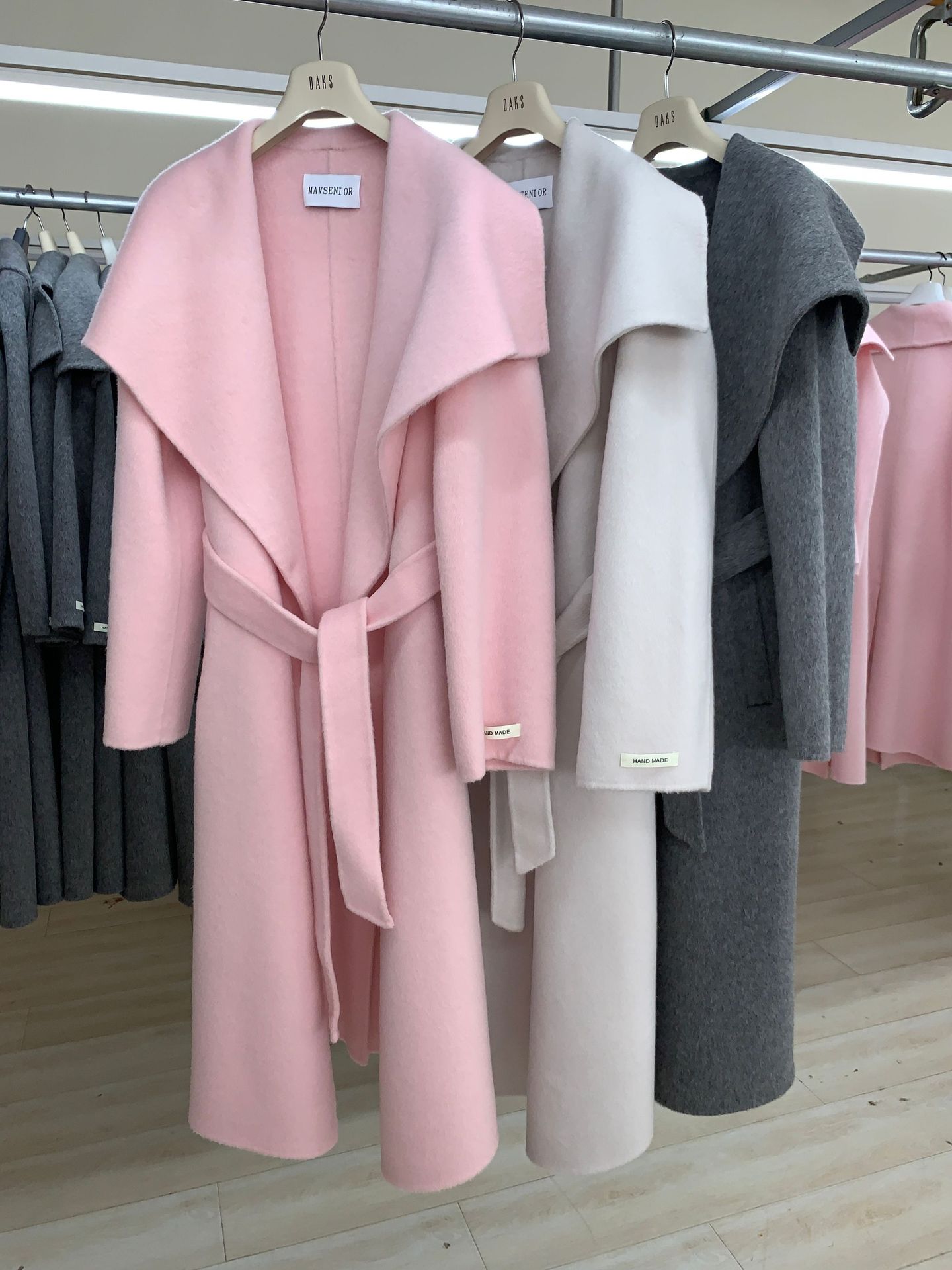 Demi-season long double-sided alpaca