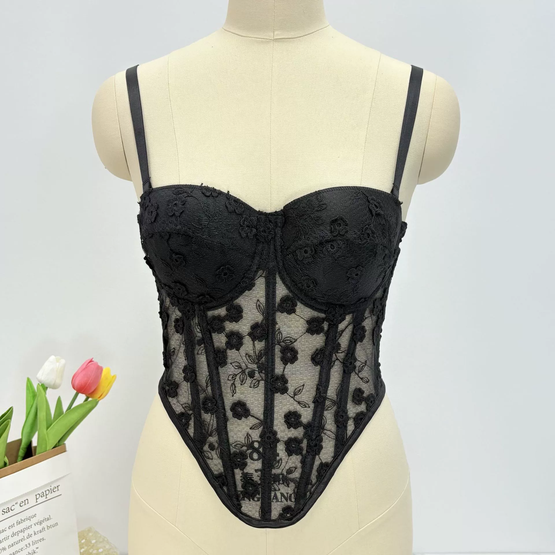 Кружевной корсет-топ с вышивкой в виде цветочного узора и сетчатыми вставками в европейском и американском стиле для ночных клубов