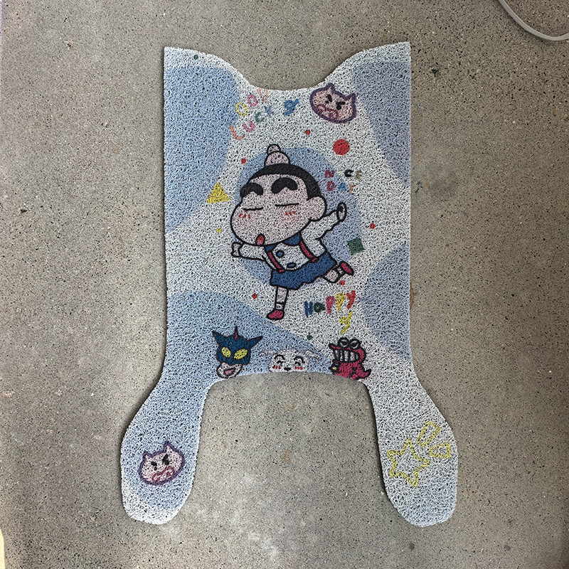 Electric vehicle foot mat: Aima QB33zz Electric Scooter - crayon-shin-chan