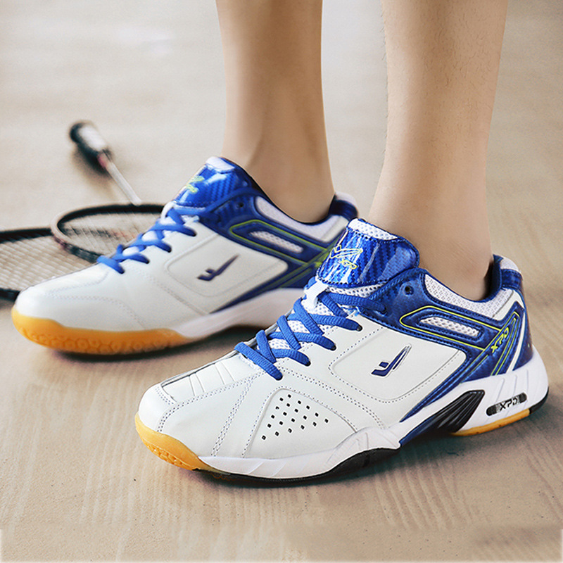 Cross border fashion Badminton shoes ventilation men and women gym shoes leisure time Training shoes White Blue Table Tennis Volleyball shoes Frenum