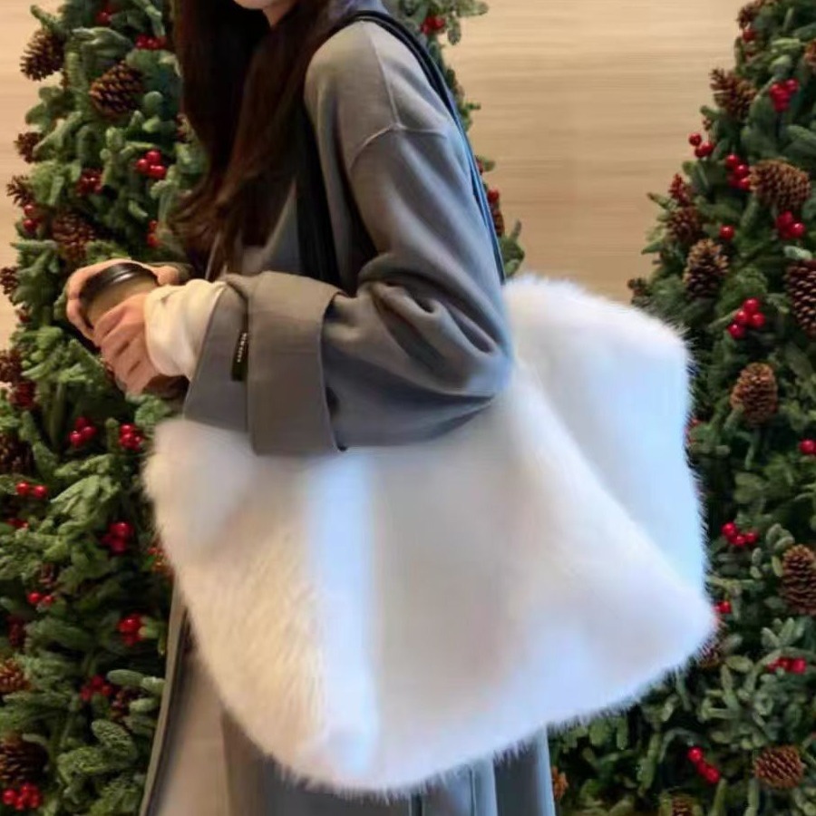 2024 new fur bag, large capacity fur shoulder bag, hand-held large bag, women's bag, tote bag, women's bag_voghion.com