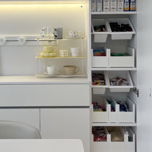 Layered partitions in kitchen cabinets, storage racks, storage baskets, punch-free telescopic rod storage racks, under-sink artifacts
