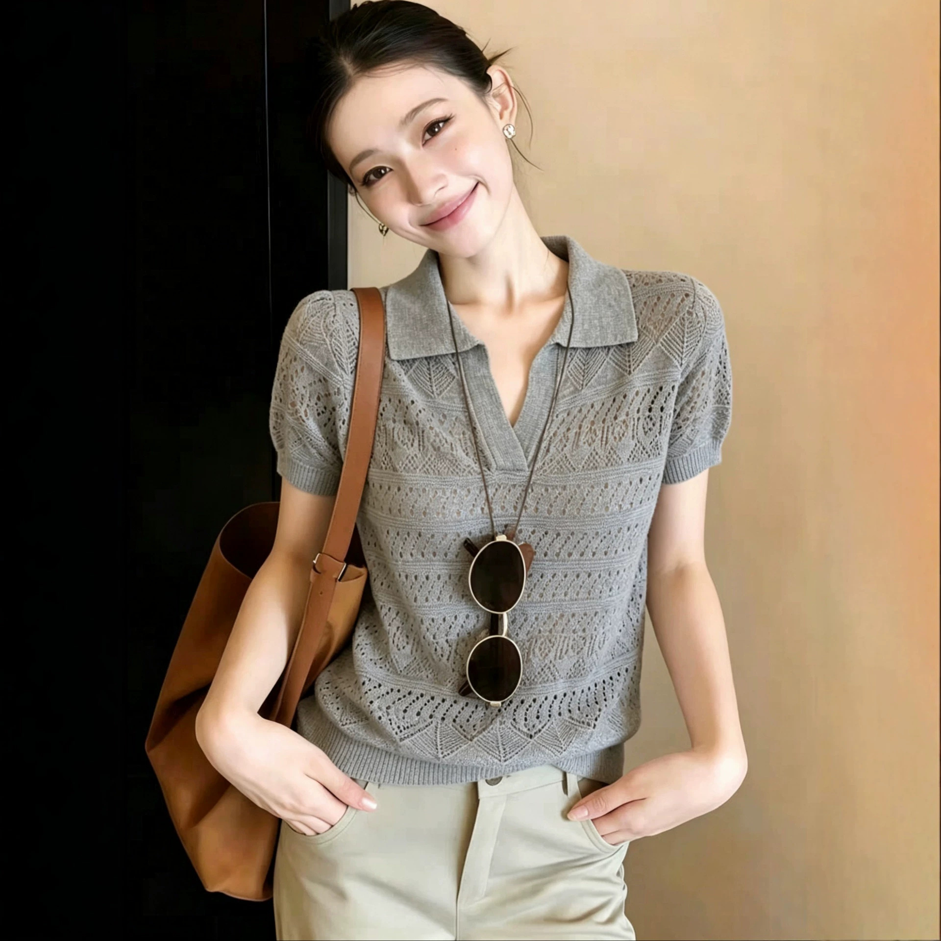Áo thun polo cổ bẻ tay ngắn dệt kim họa tiết hoa nổi phong cách cổ điển — màu trắng chi tiết 2