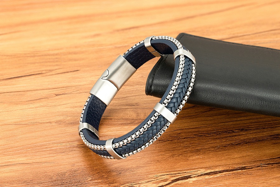 wristband Classification Leather Rope, Titanium Steel Chain Material Vintage Style Geometric Pu Leather Titanium Steel Plating Men's Wristband Men Cord & Leather Bracelets