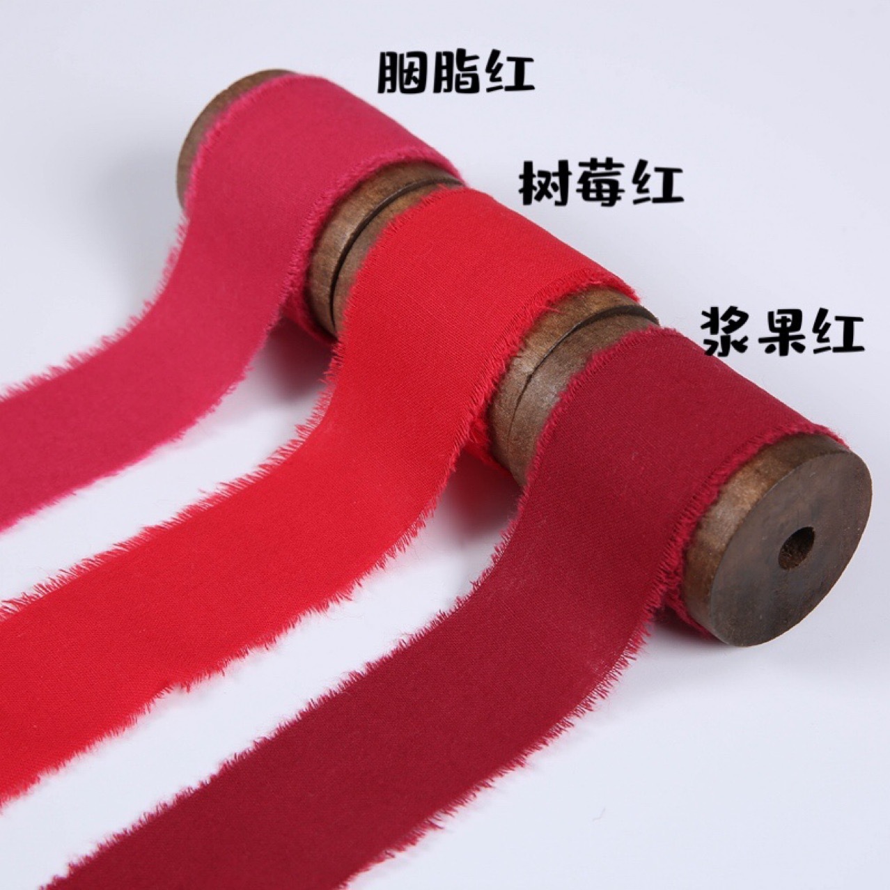 Ins deshilachado de algodón puro deshilachado cinta 4CM rollo decoración floral vintage eje de madera ramo de la boda decoración de tarjetas de felicitación