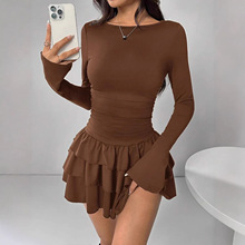 ���R�d�羳�W���¿�Ů�b�ﶬ��ɫ�����@�ݚ��|�L���B��ȹŮ��