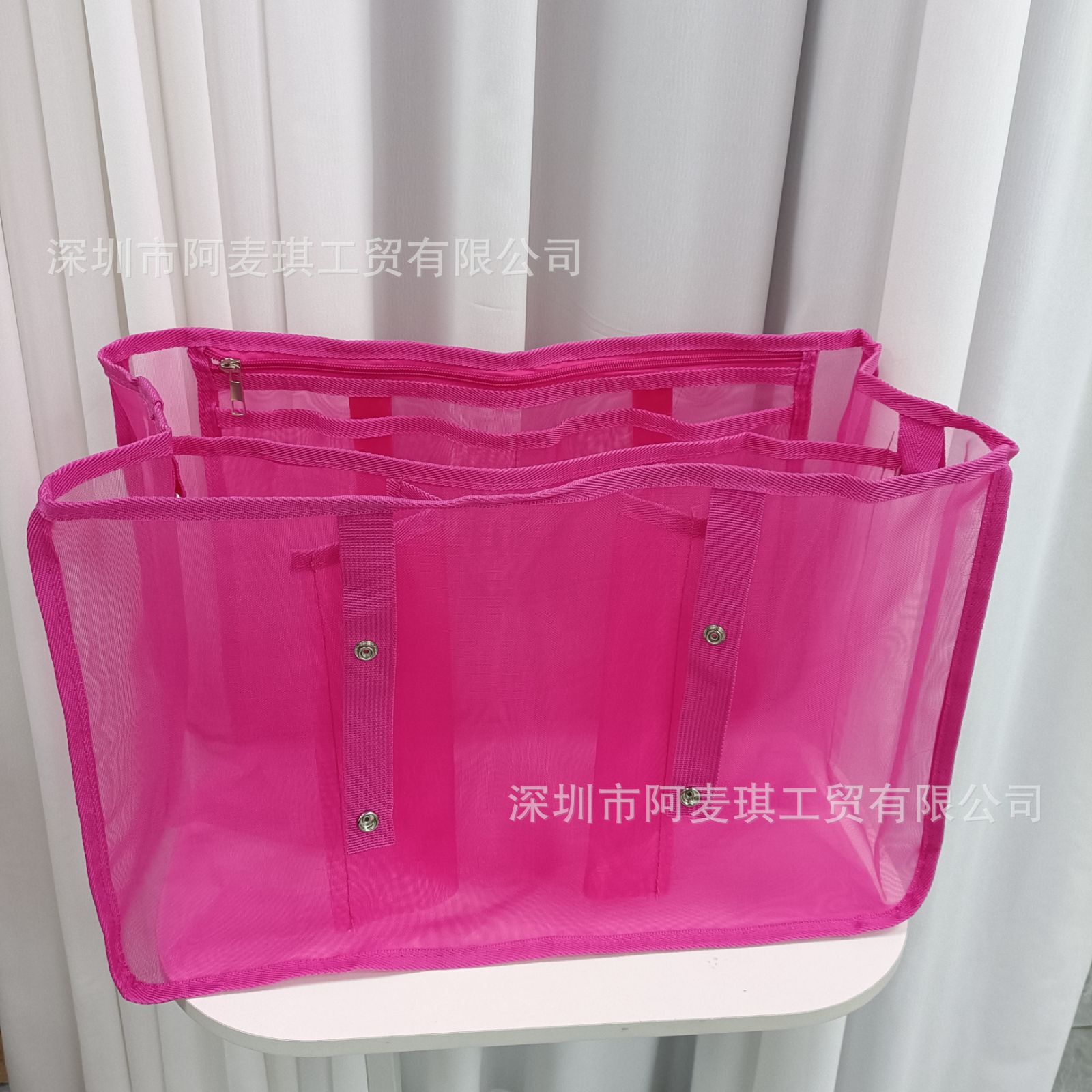 대형 로즈 레드