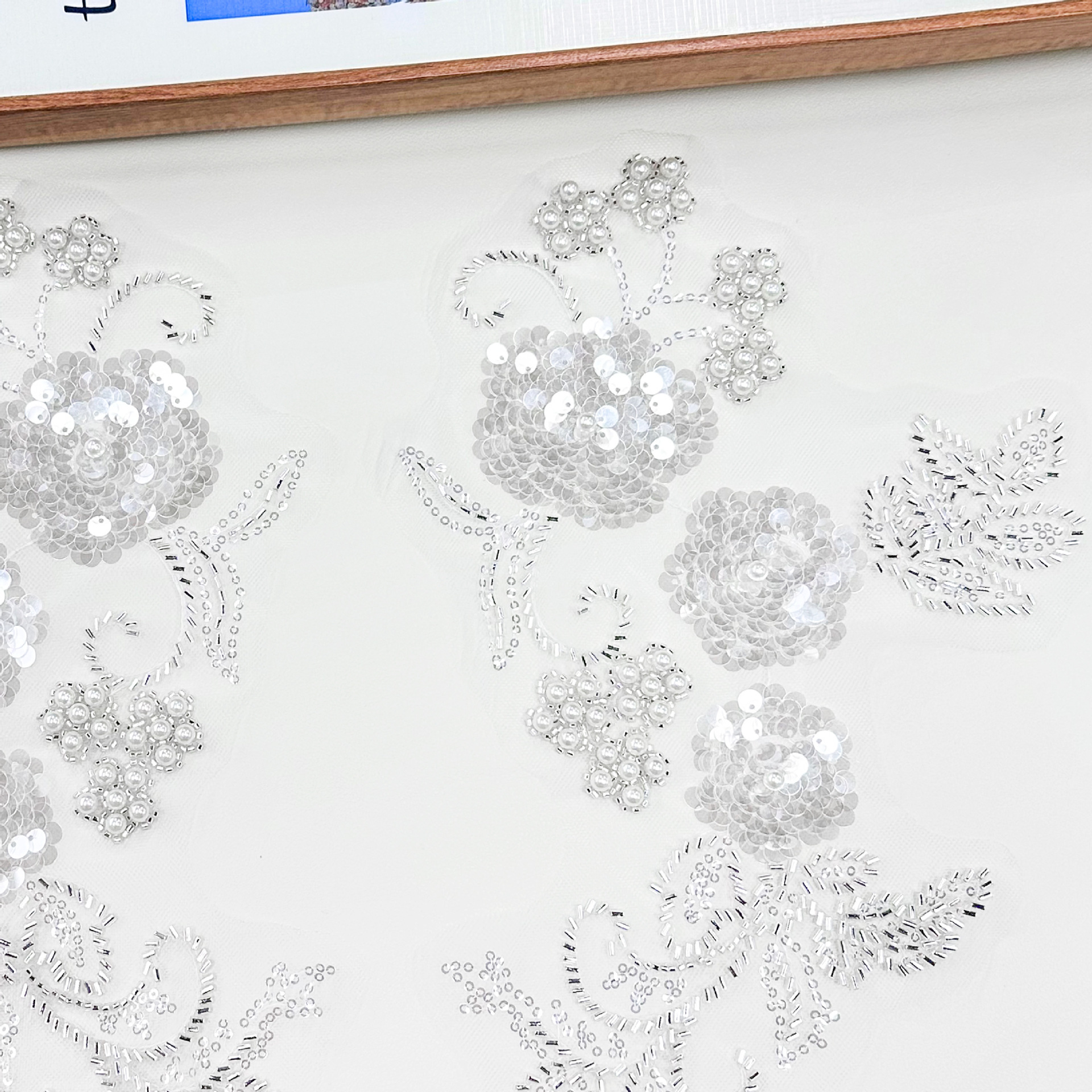 Cuentas estereoscópicas bordadas cuentas esquinilla flor de encaje decal vestido de boda tofacé ropa infantil DIY ropa camisa accesorios image 5