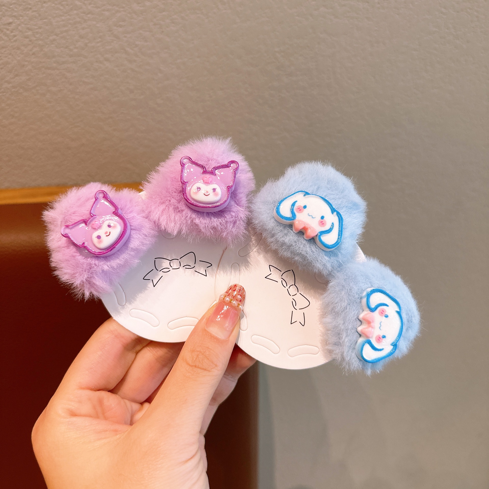 Sanrio dibujos animados niños pinza niña lindo dibujos animados lado roto horquilla niña gato oreja felpa Clip