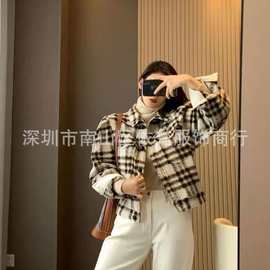 深圳南油高端女装欧美明星同款经典复古格纹泡泡袖百搭羊毛外套女
