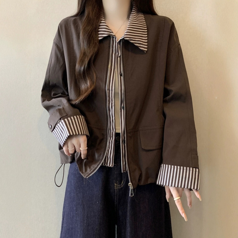 Stylish short jacket cardigan for women, autumn 2026, plus size, faux two-piece striped patchwork top Stylish short jacket cardigan for women, autumn 2026, plus size, faux two-piece striped patchwork top