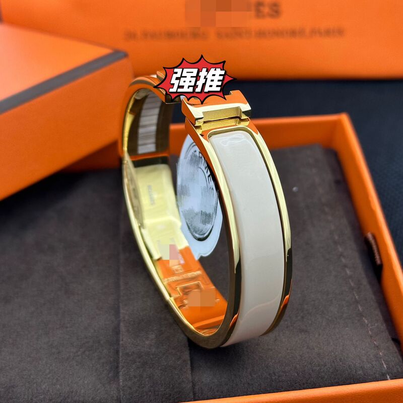 Aijia high version classic 12MM wide enamel h bracelet cross-border Joker non-fading letter titanium steel bracelet wholesale Aijia high version classic 12MM wide enamel h bracelet cross-border Joker non-fading letter titanium steel bracelet wholesale