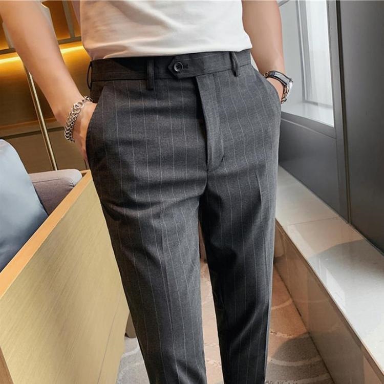 Quần tây sọc nam mùa hè ống côn Hàn Quốc dáng ôm nhẹ — Màu xám đậm với fleece, Quần lửng màu xám đậm, Quần lửng đen, Lông cừu đen chi tiết 1
